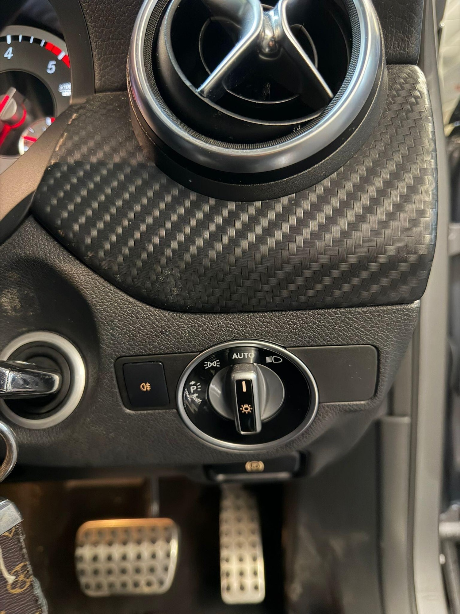 Used Mercedes-Benz A-Class 2015 for sale - 77305449: Photo 18