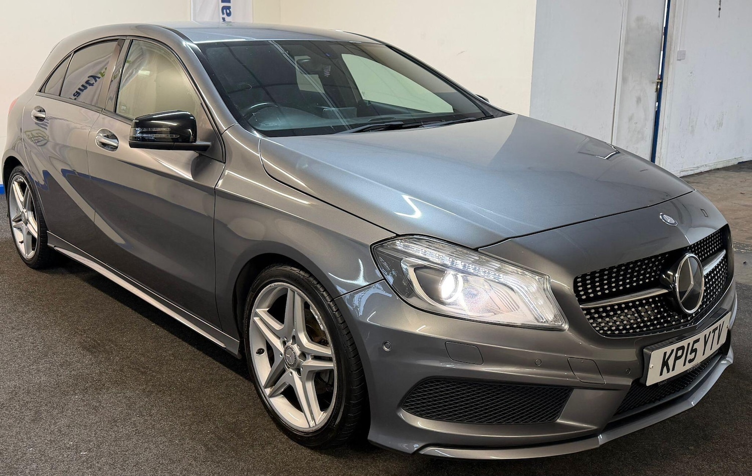 Used Mercedes-Benz A-Class 2015 for sale - 77305449: Photo 5