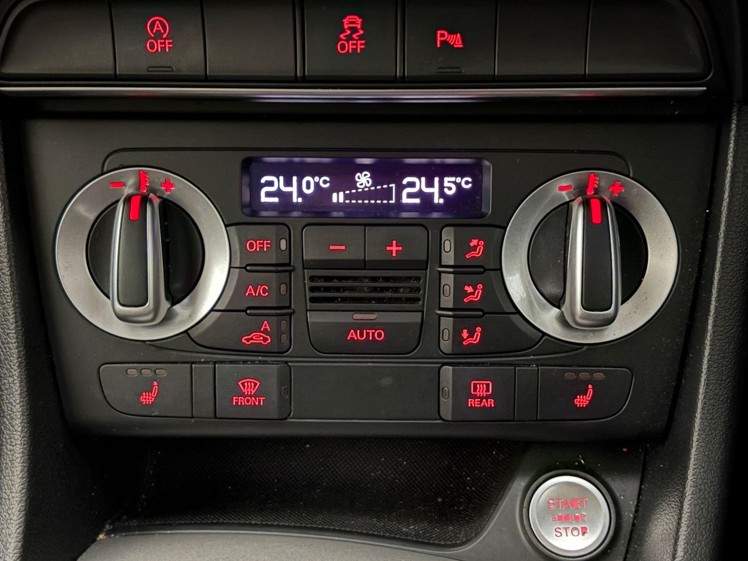 Used Audi Q3 2013 for sale - 77523928: Photo 14