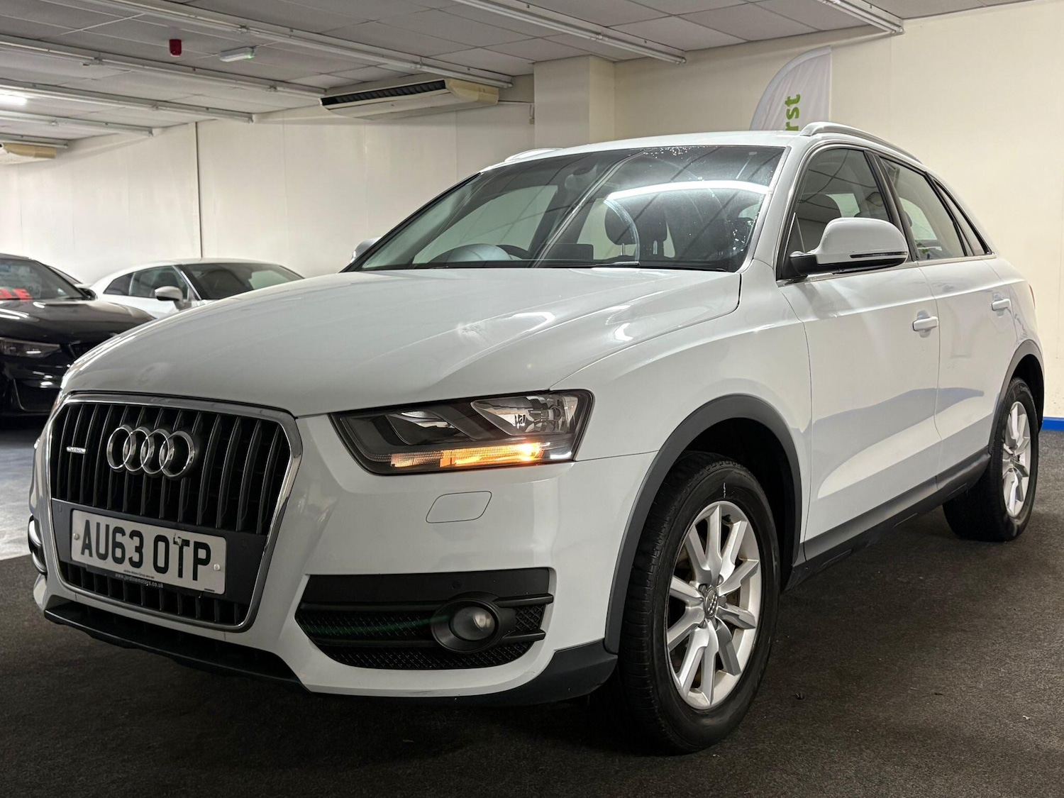 Used Audi Q3 2013 for sale - 77523928: Photo 2