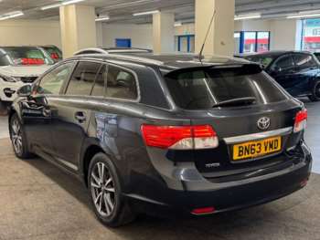 Used Toyota Avensis 2013 for sale - 74758982: Photo