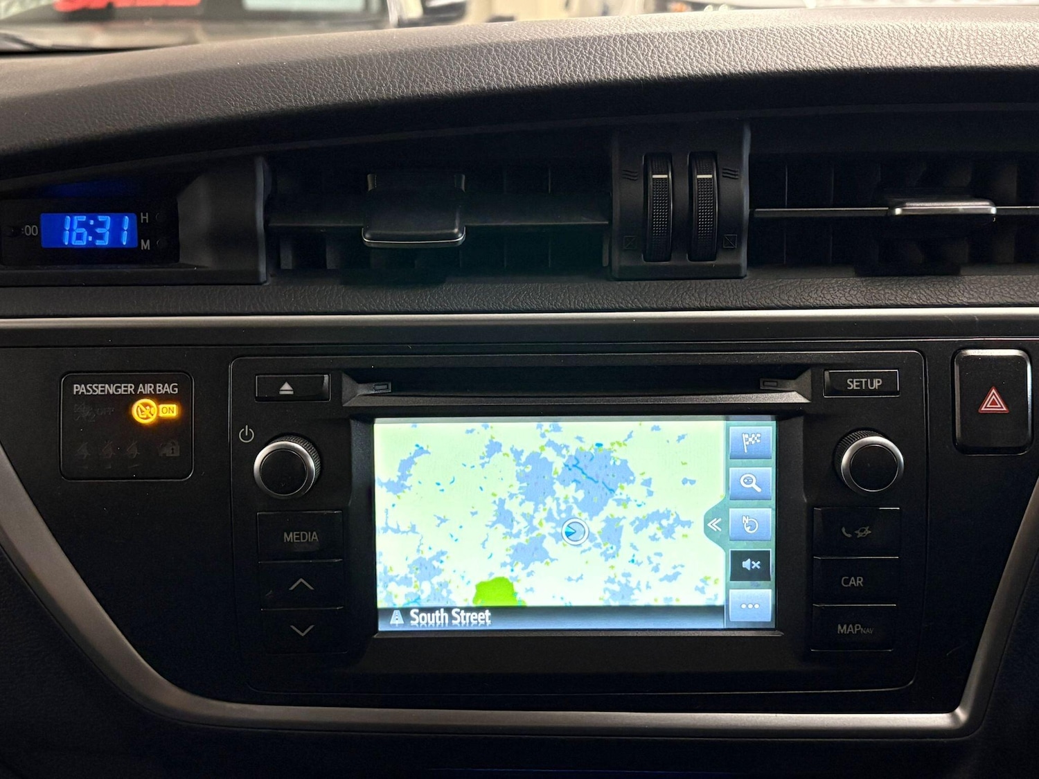 Used Toyota Auris 2015 for sale - 76423297: Photo 21