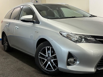 Used Toyota Auris 2015 for sale - 76423297: Photo