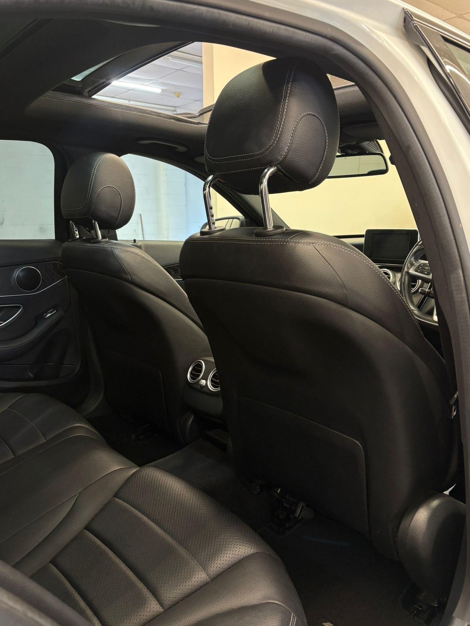 Used Mercedes-Benz C Class 2017 for sale - 78127692: Photo 10