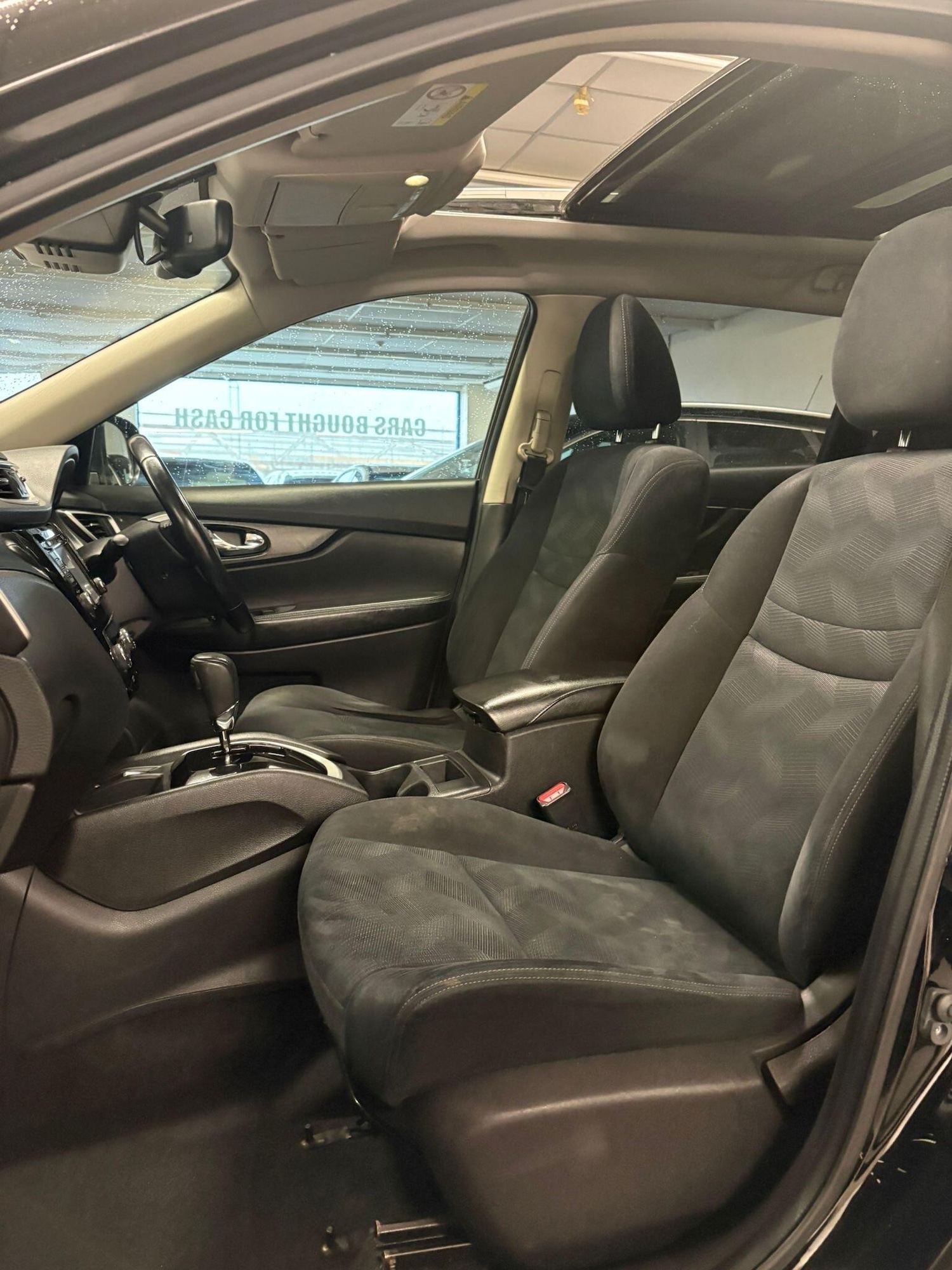 Used Nissan X-Trail 2015 for sale - 76166868: Photo 23