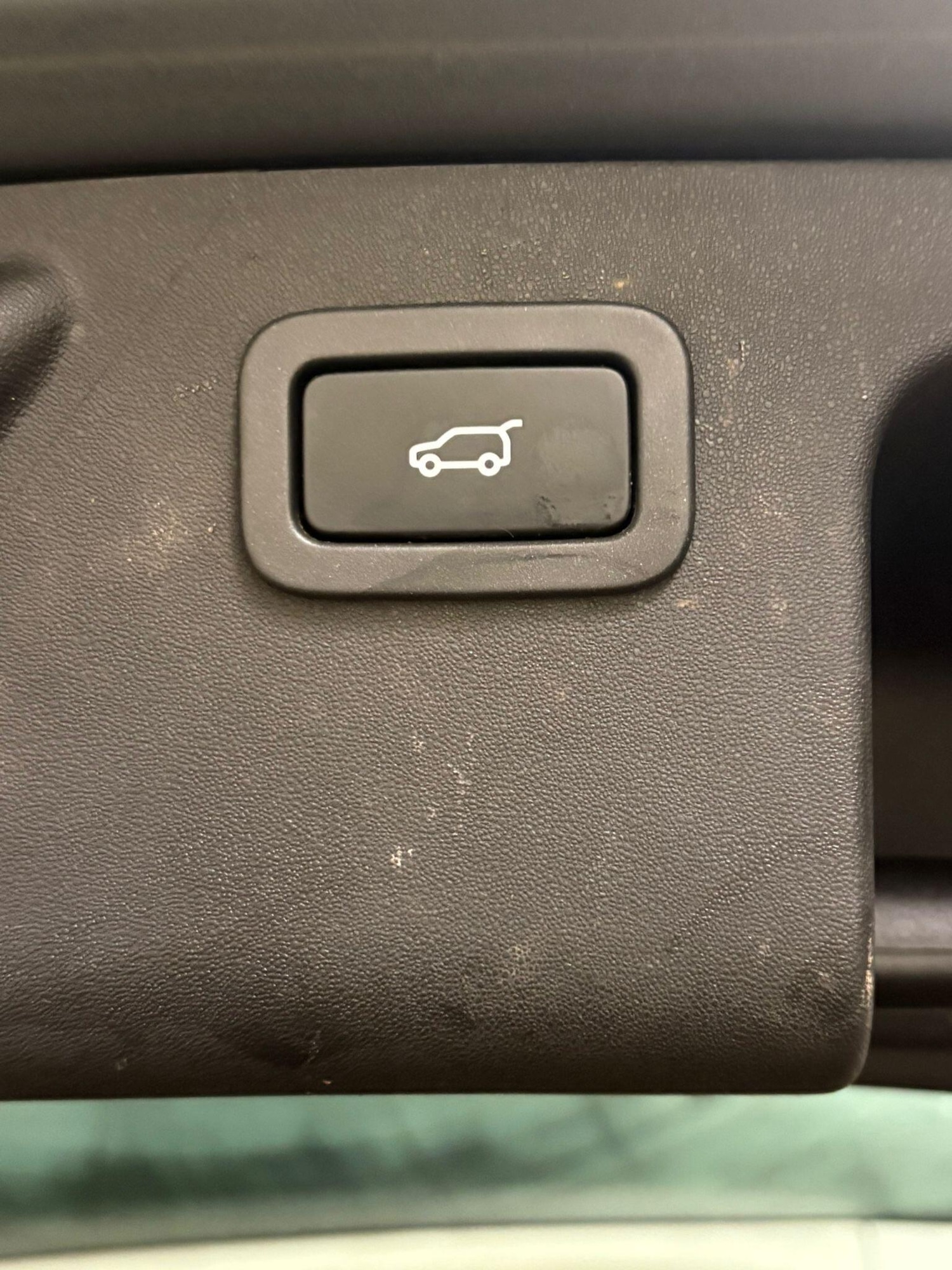 Used Land Rover Discovery Sport 2016 for sale - 76623238: Photo 12