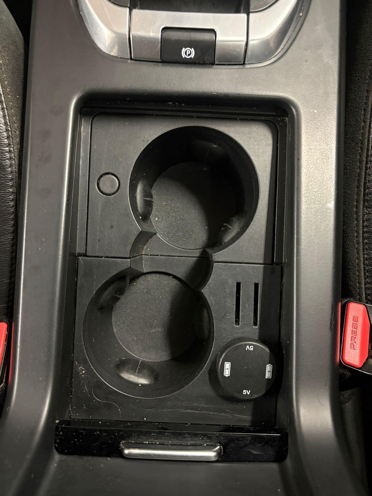 Used Land Rover Discovery Sport 2016 for sale - 76623238: Photo 13