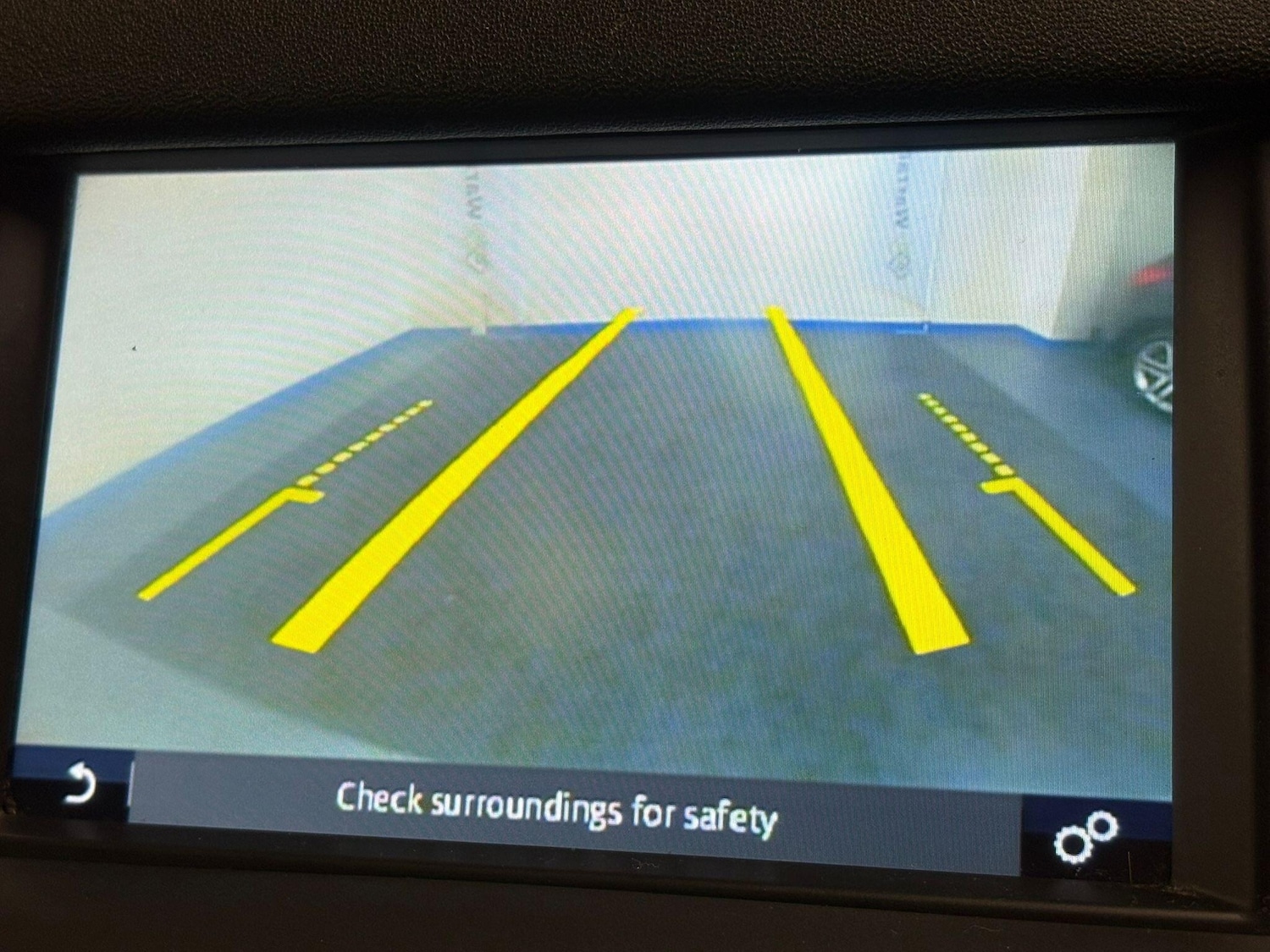 Used Land Rover Discovery Sport 2016 for sale - 76623238: Photo 23