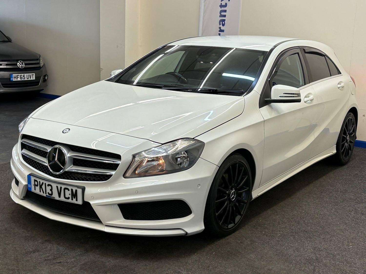 Used Mercedes-Benz A-Class 2013 for sale - 77799241: Photo 2
