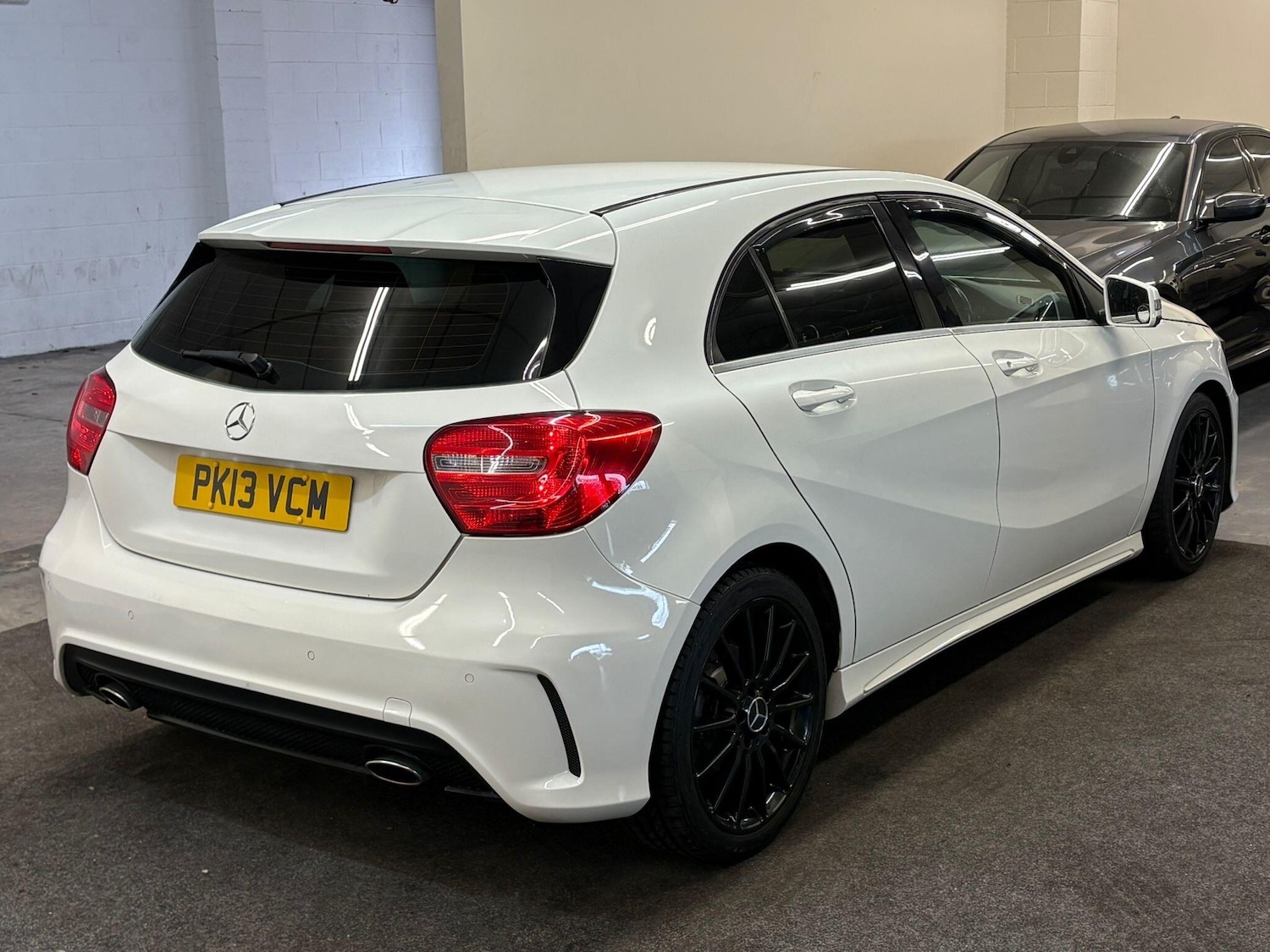 Used Mercedes-Benz A-Class 2013 for sale - 77799241: Photo 4