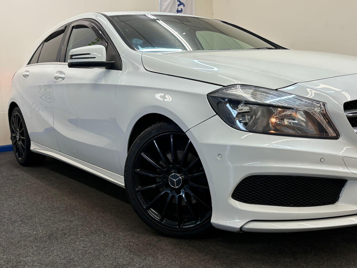 Used Mercedes-Benz A-Class 2013 for sale - 77799241: Photo 5