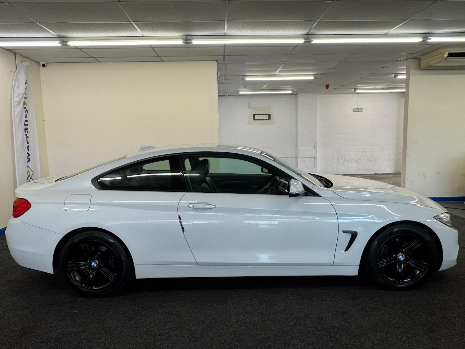 Used BMW 4 Series 2015 for sale - 76623201: Photo 11