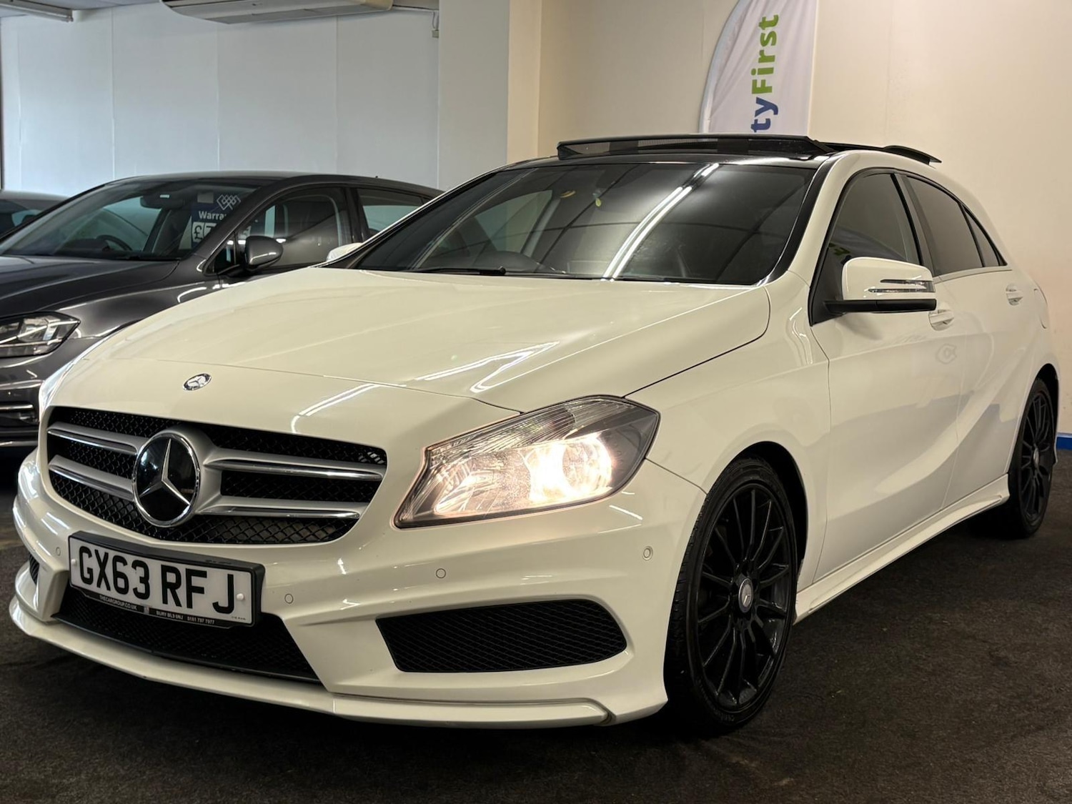 Used Mercedes-Benz A-Class 2013 for sale - 76623229: Photo 2