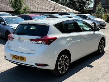 Used Toyota Auris 2015 for sale - 79589883: Photo