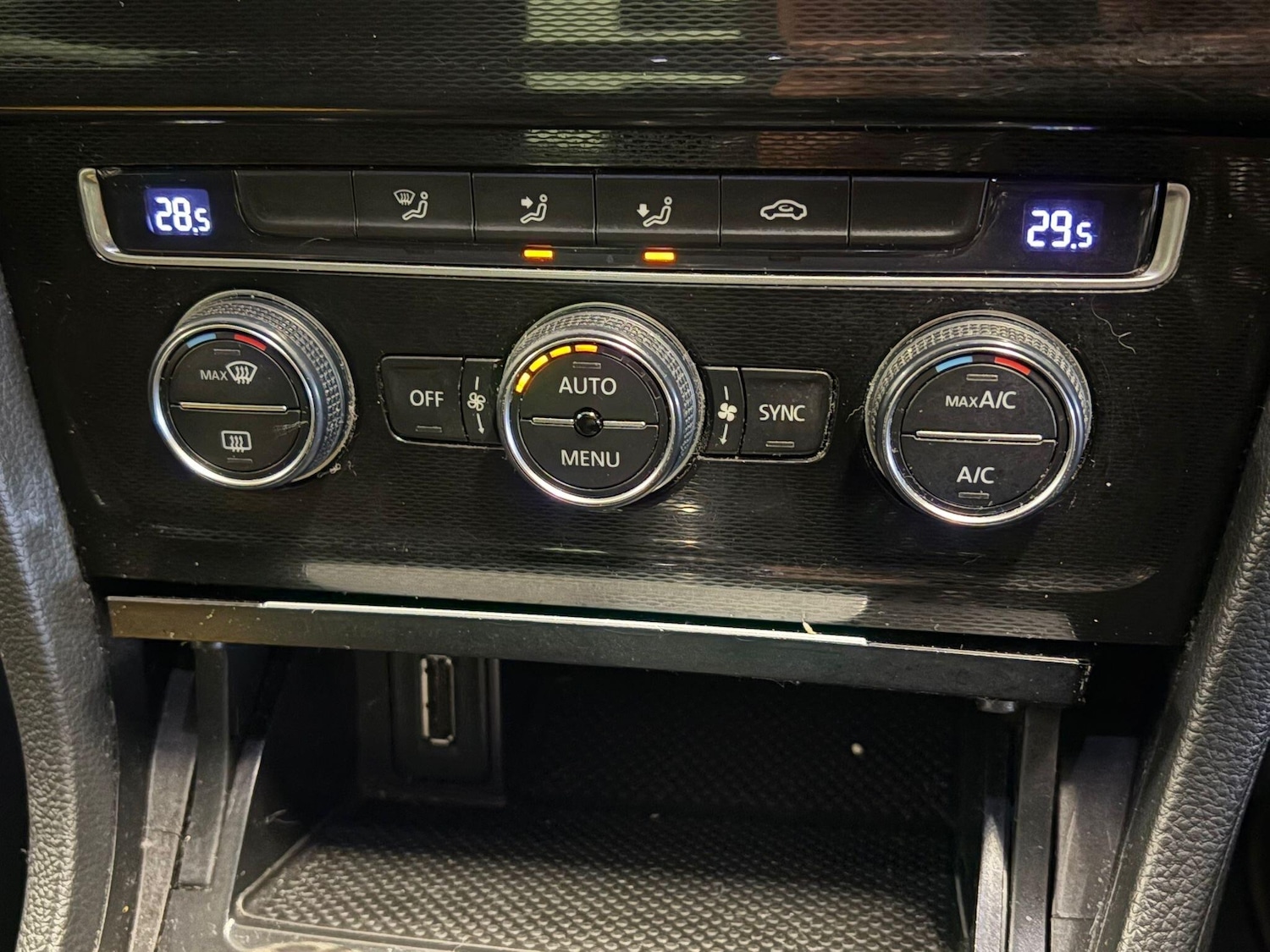 Used Volkswagen Golf 2015 for sale - 76399294: Photo 20