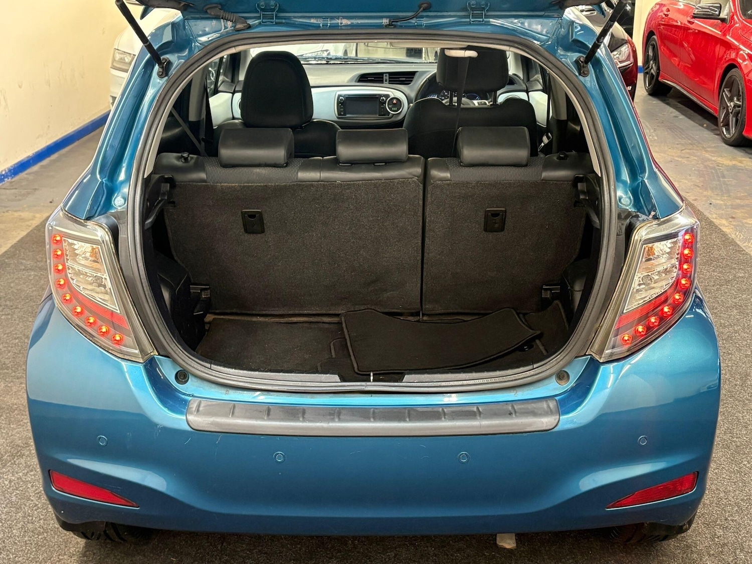 Used Toyota Yaris 2013 for sale - 77386787: Photo 21