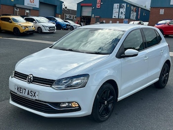 Used Volkswagen Polo 2017 for sale - 79373590: Photo
