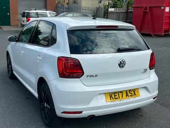 Used Volkswagen Polo 2017 for sale - 79373590: Photo