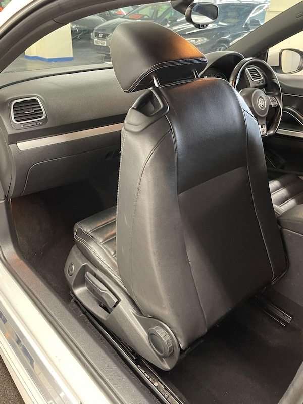 Used Volkswagen Scirocco 2014 for sale - 76226250: Photo 12