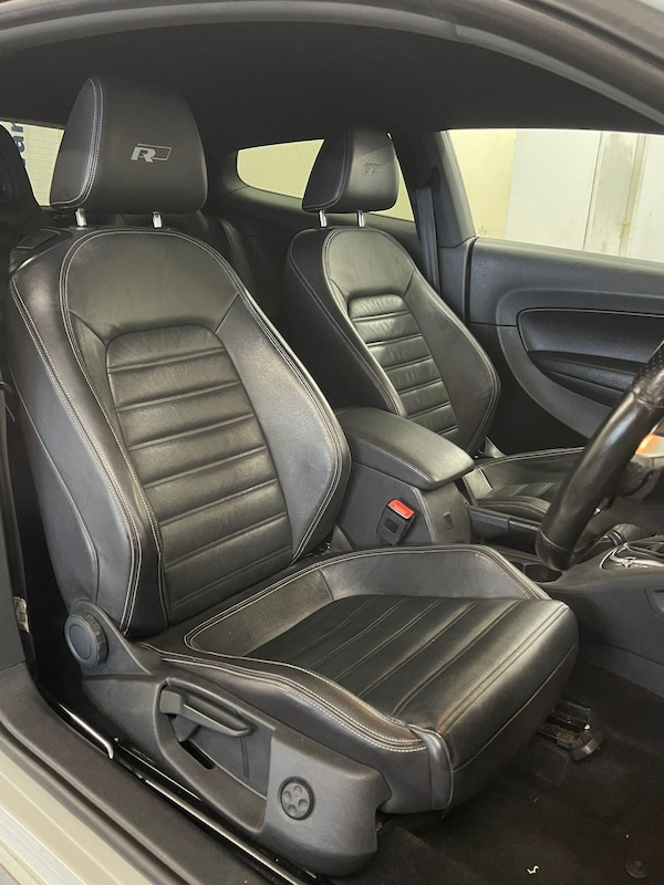 Used Volkswagen Scirocco 2014 for sale - 76226250: Photo 9