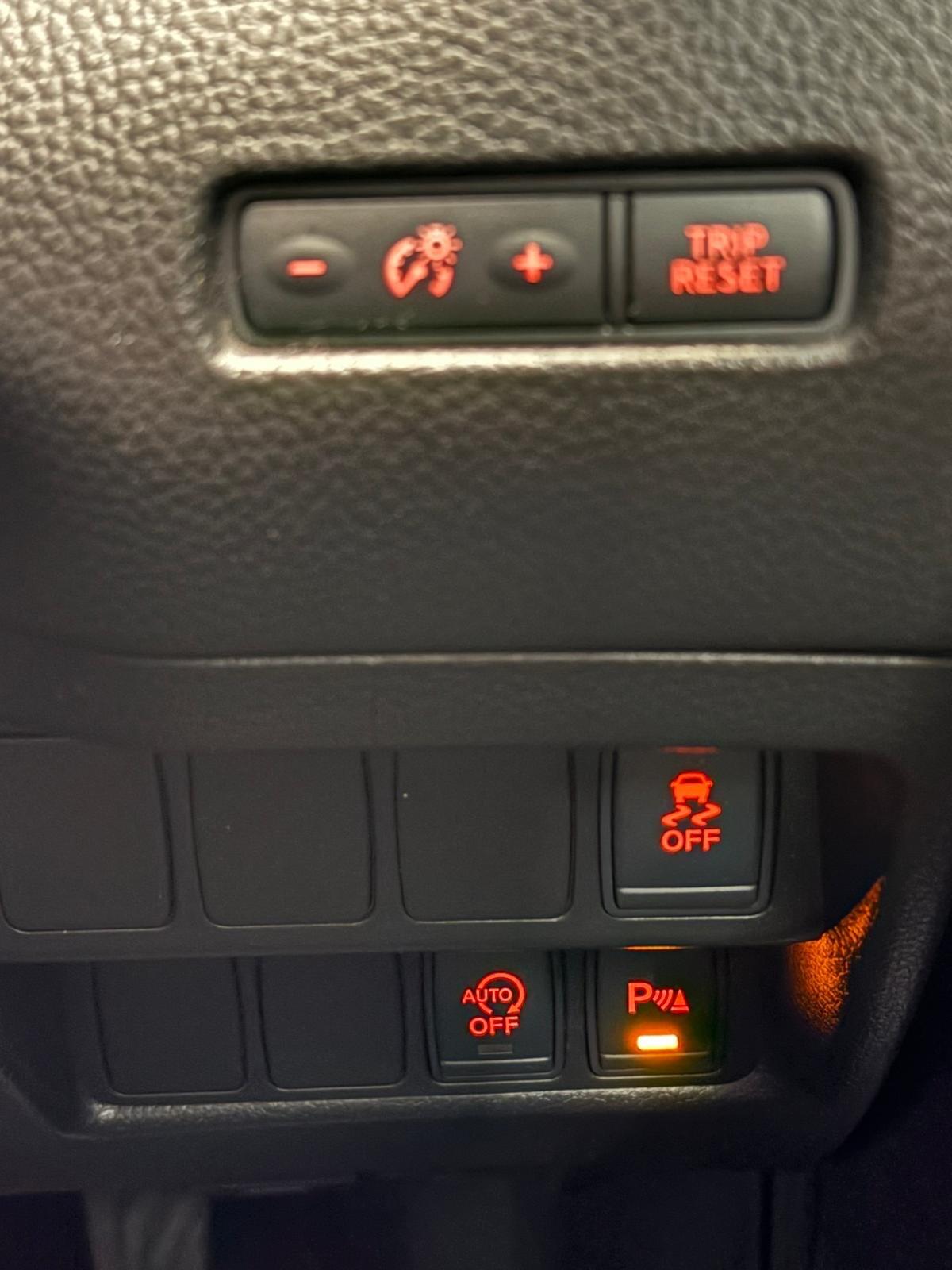 Used Nissan Qashqai 2014 for sale - 77060240: Photo 10