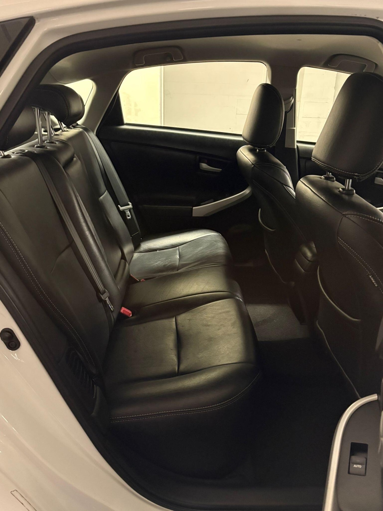 Used Toyota Prius 2015 for sale - 77144066: Photo 10