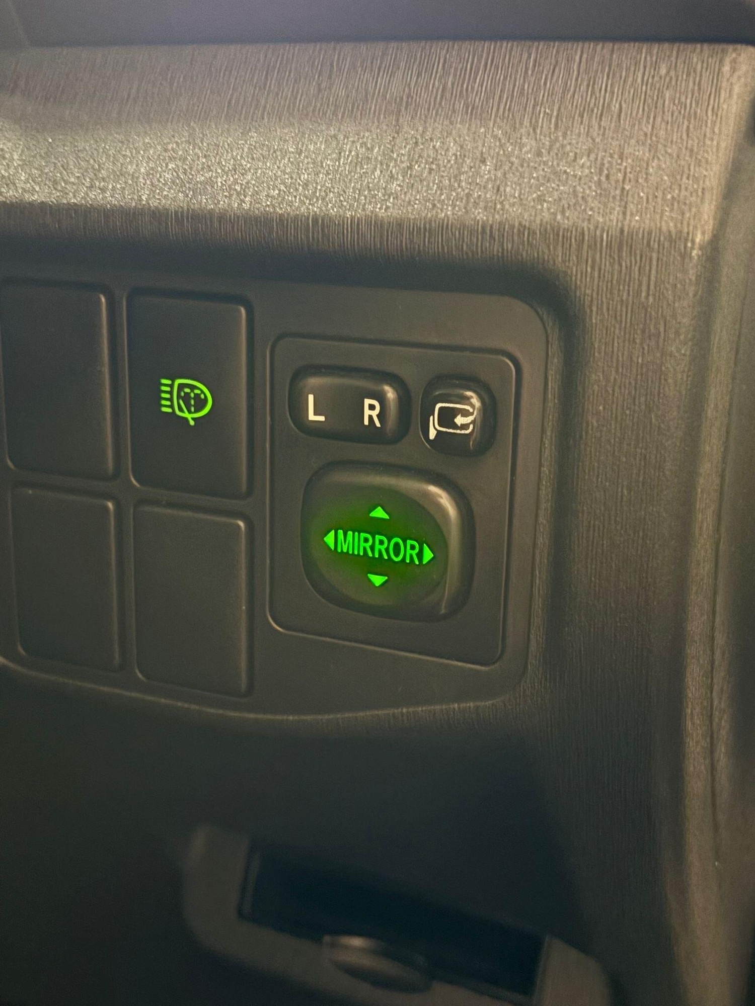 Used Toyota Prius 2015 for sale - 77144066: Photo 13