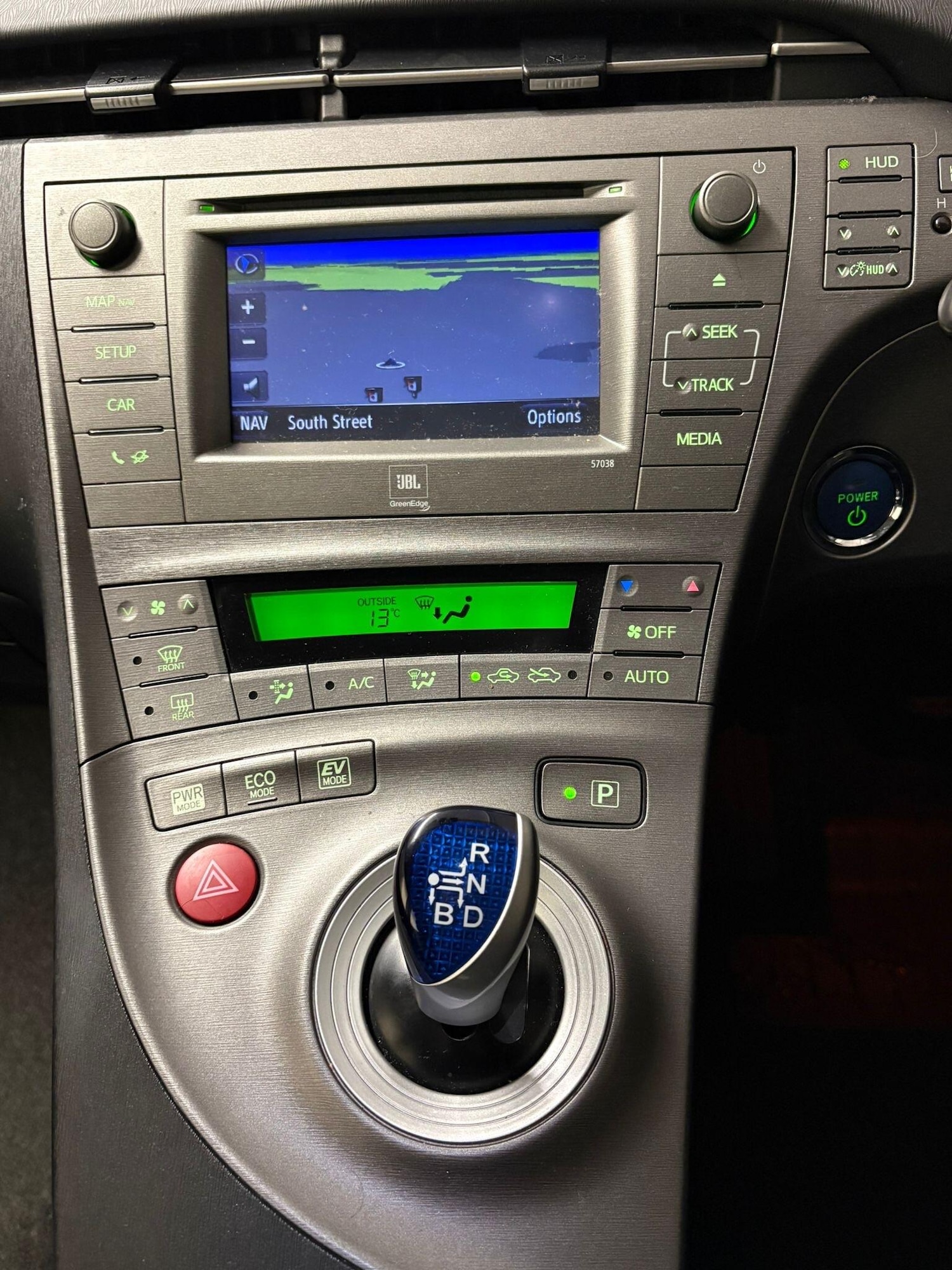 Used Toyota Prius 2015 for sale - 77144066: Photo 16