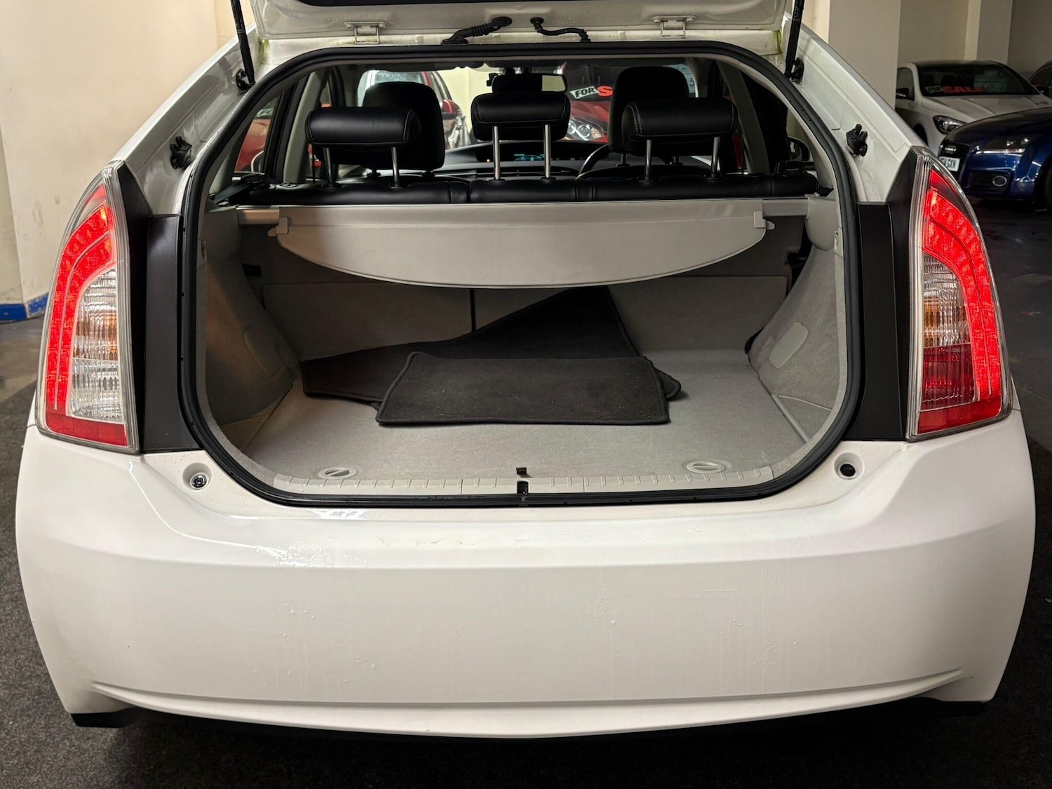 Used Toyota Prius 2015 for sale - 77144066: Photo 17