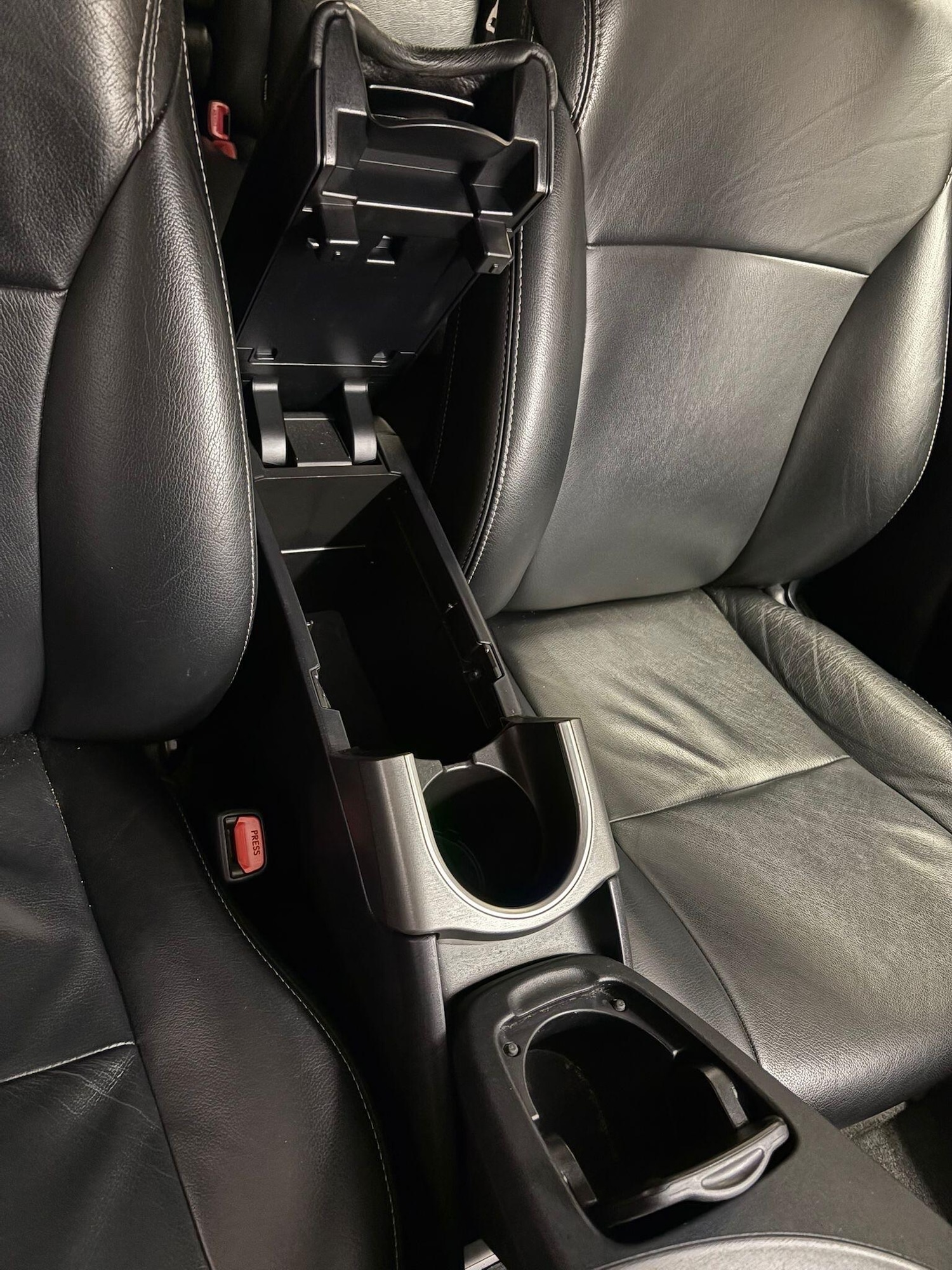 Used Toyota Prius 2015 for sale - 77144066: Photo 7