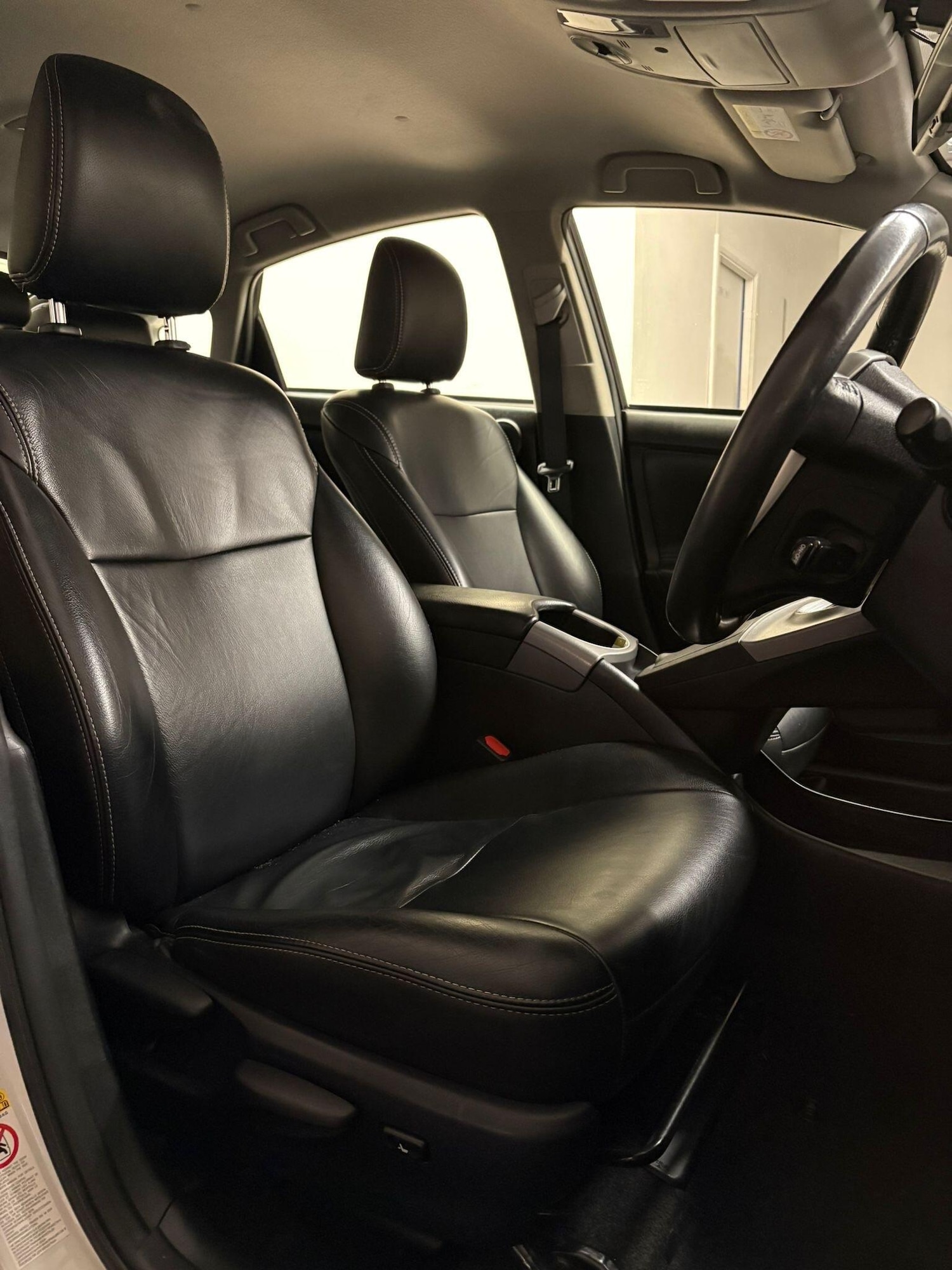 Used Toyota Prius 2015 for sale - 77144066: Photo 9