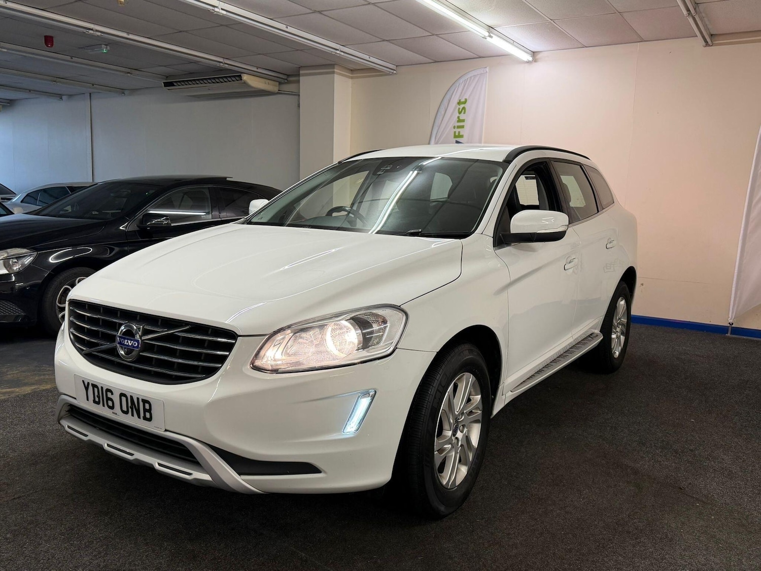 Used Volvo XC60 2016 for sale - 76623209: Photo 3