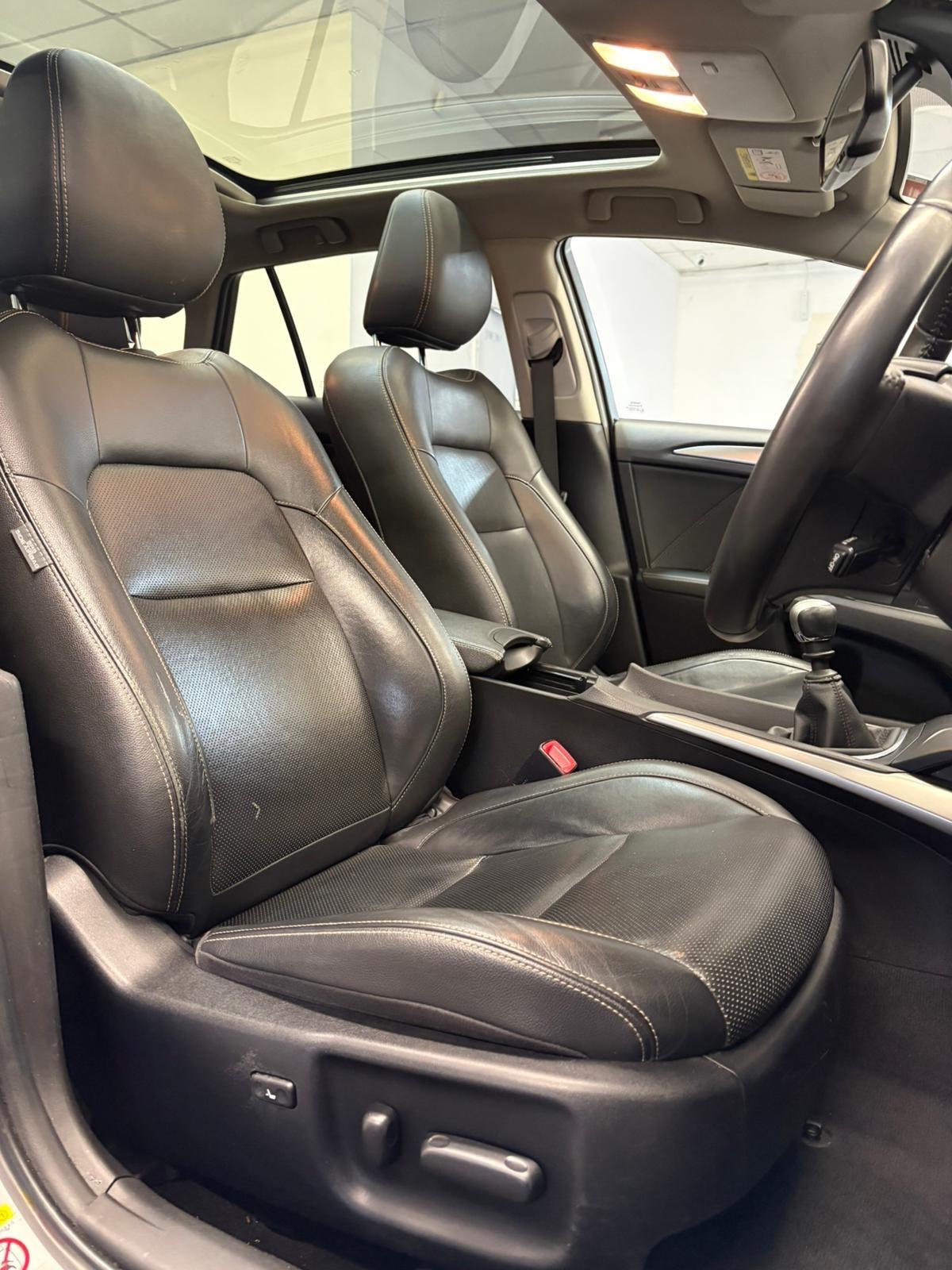 Used Toyota Avensis 2015 for sale - 77469111: Photo 26