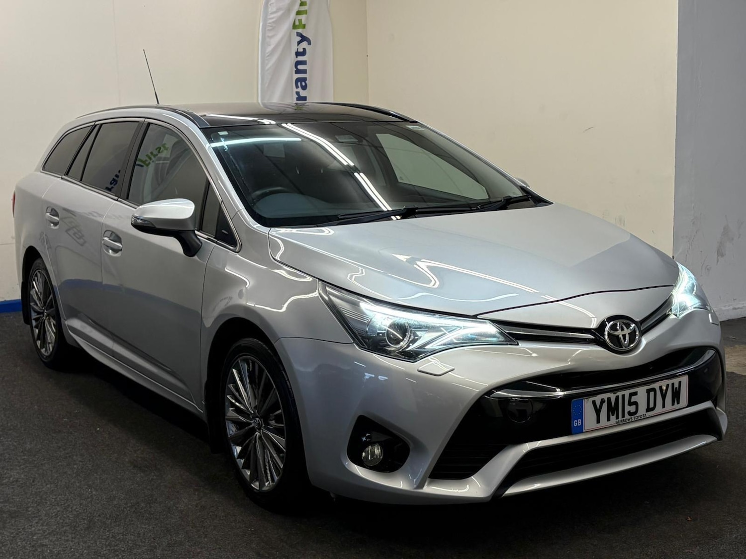 Used Toyota Avensis 2015 for sale - 77469111: Photo 6