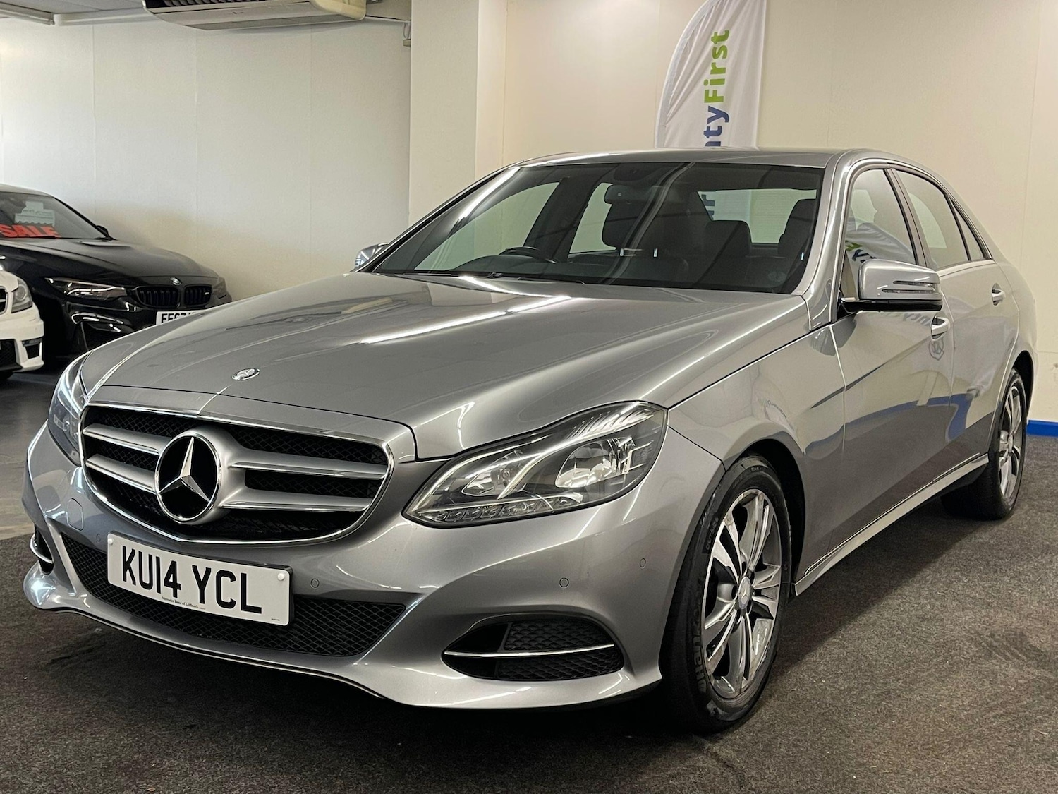 Used Mercedes-Benz E-Class 2014 for sale - 76151200: Photo 2