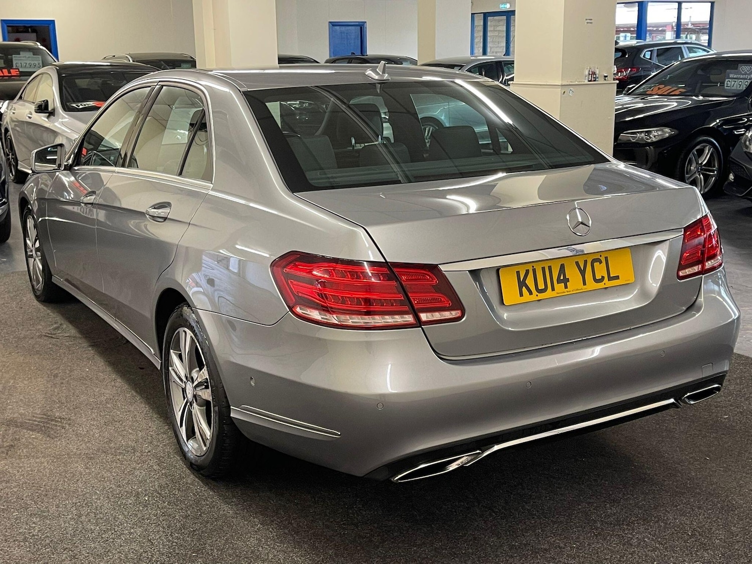Used Mercedes-Benz E-Class 2014 for sale - 76151200: Photo 4