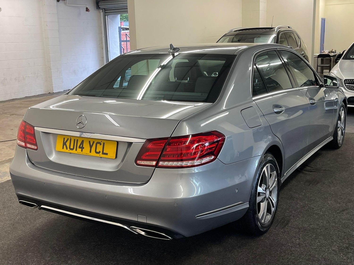 Used Mercedes-Benz E-Class 2014 for sale - 76151200: Photo 5