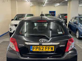 Used Toyota Yaris 2013 for sale - 74920067: Photo