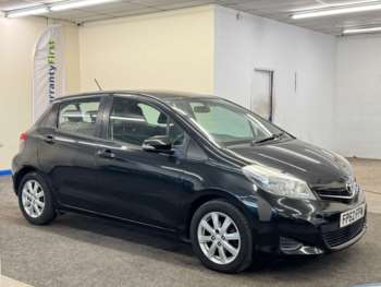 Used Toyota Yaris 2013 for sale - 74920067: Photo