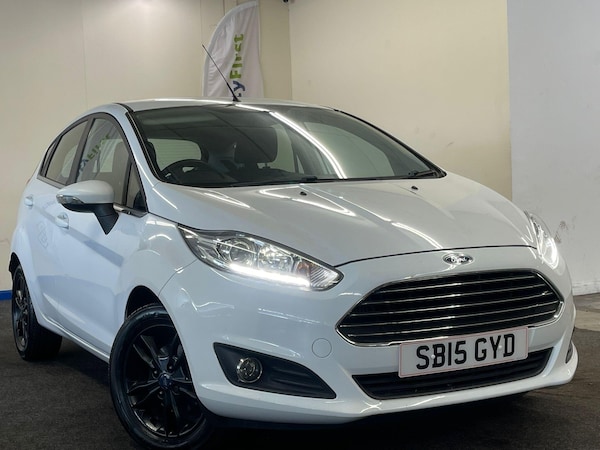 Used Ford Fiesta 2015 for sale - 75340105: Photo 1