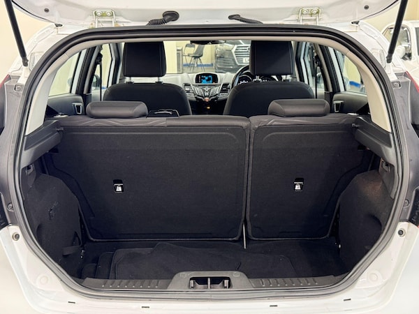 Used Ford Fiesta 2015 for sale - 75340105: Photo 21
