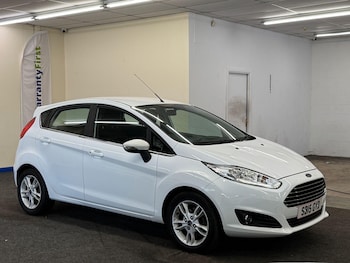 Used Ford Fiesta 2015 for sale - 75340105: Photo