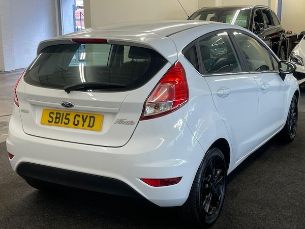 Used Ford Fiesta 2015 for sale - 75340105: Photo 4
