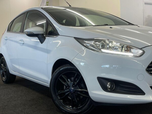 Used Ford Fiesta 2015 for sale - 75340105: Photo 7