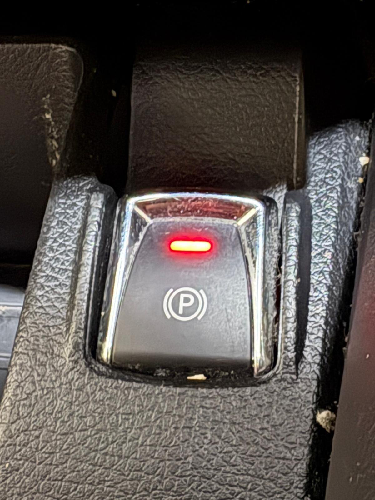 Used Nissan Qashqai 2014 for sale - 77320922: Photo 11