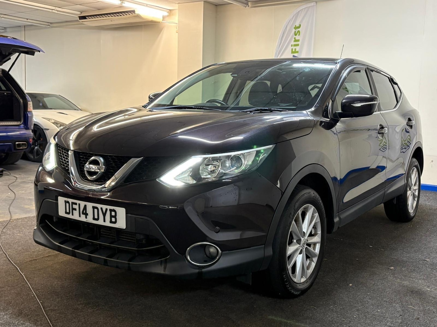 Used Nissan Qashqai 2014 for sale - 77320922: Photo 2