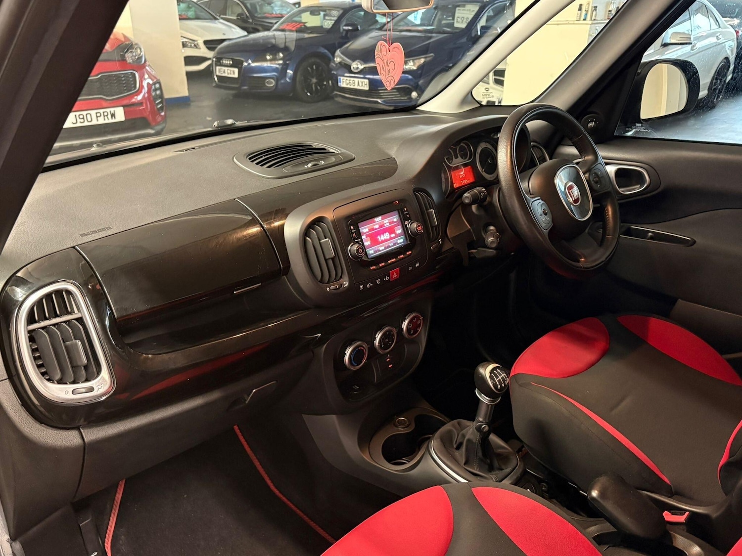 Used Fiat 500L 2013 for sale - 76887042: Photo 10