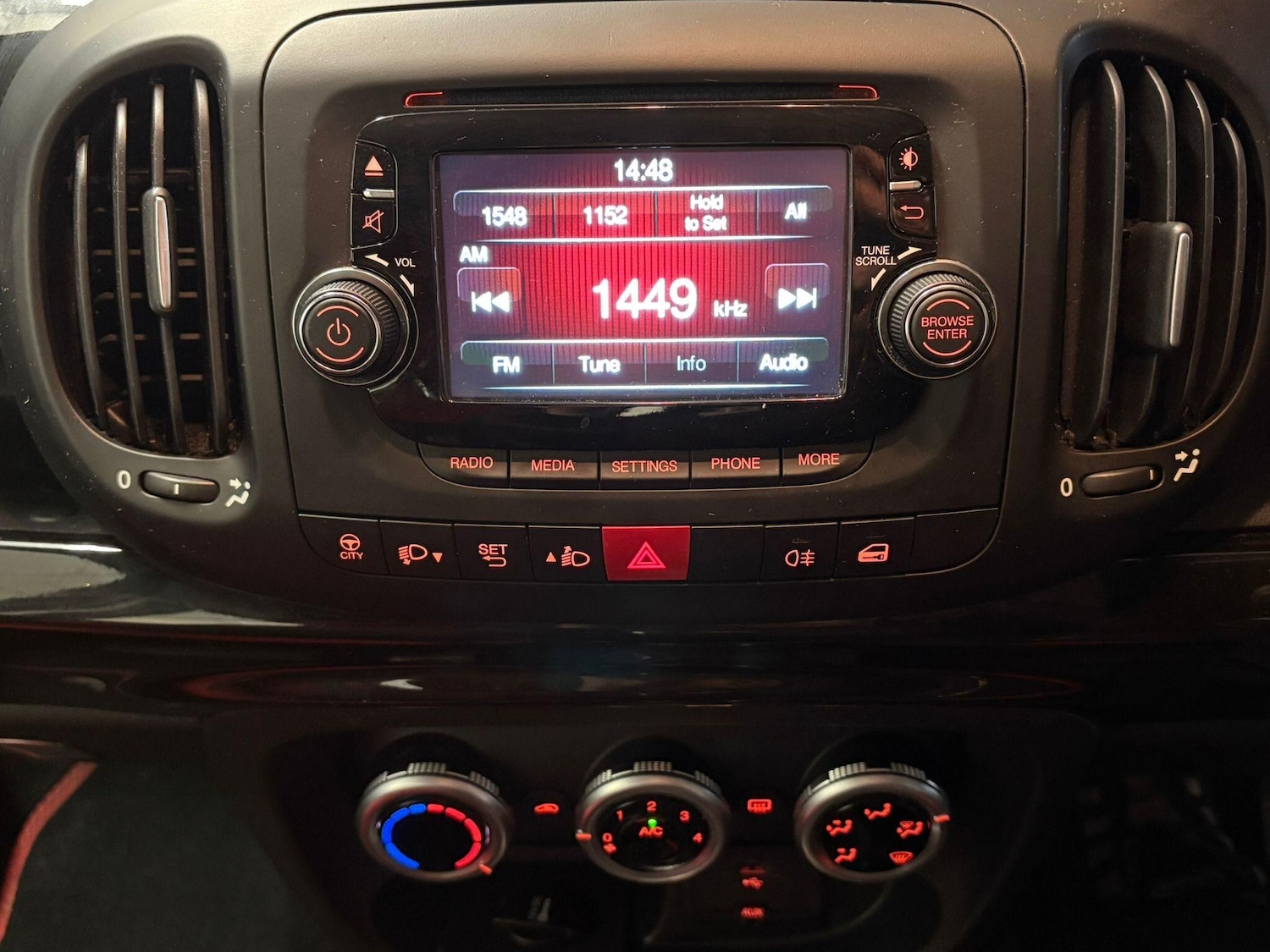 Used Fiat 500L 2013 for sale - 76887042: Photo 18