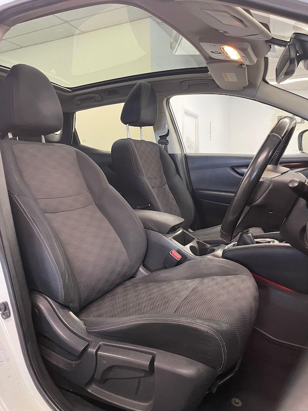 Used Nissan Qashqai 2015 for sale - 76227371: Photo 10
