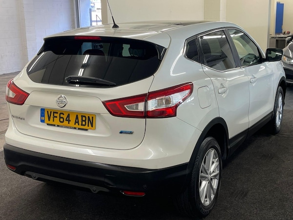 Used Nissan Qashqai 2015 for sale - 76227371: Photo 11